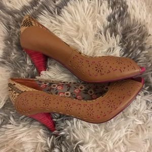 Poetic License Dilly Dally Nude Pink Heels 6.5m